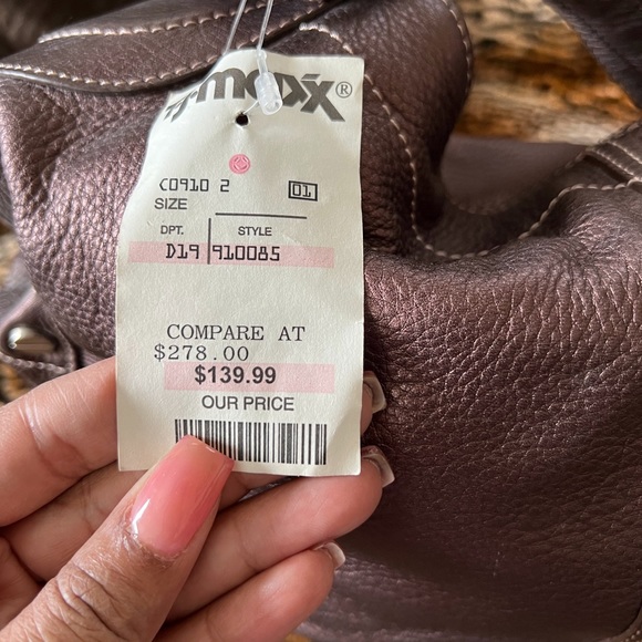 Brand New Bronze Purse 👜 - Picture 7 of 8